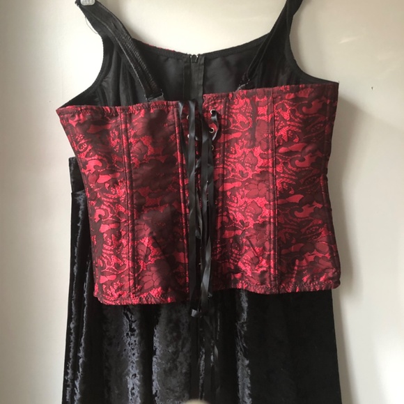 Corset and Velvet skirt set - Picture 2 of 11